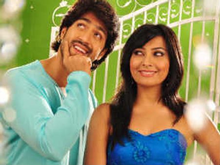 Yogaraj Bhat's Drama gets a flying start at Box Office