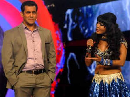 Bigg Boss 6: Rakhi Sawant proposes Salman Khan for marriage