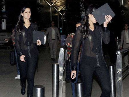 PICTURE: Katrina Kaif shows off her inner wear!