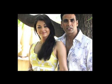 Rare and Unseen pictures of Aishwarya Rai, Akshay Kumar!