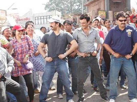 Dabangg 2: When Salman Khan made everyone dance on his tunes!
