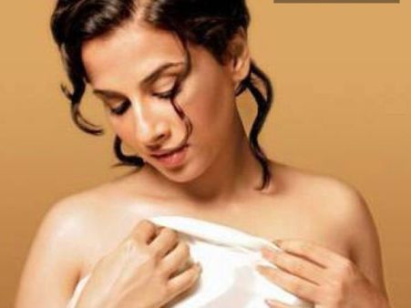 Rare, hot unseen pictures of Vidya Balan