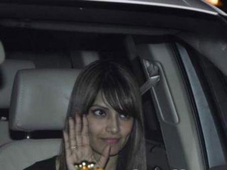 SEE PICTURES: Bollywood celebs at birthday boy Salman's dinner party!