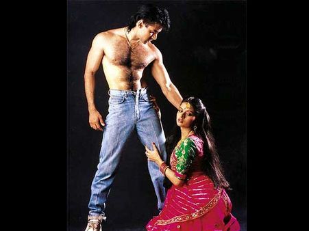PICTURES: When Salman Khan took off his shirt for fans!