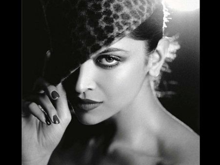 Rare and Unseen pictures of birthday girl Deepika Padukone