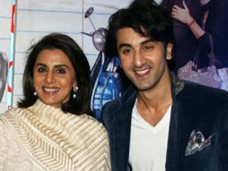Ranbir Kapoor nervous to perform with Neetu Kapoor on stage
