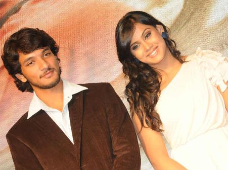 Mani Ratnam's Kadal team meets media