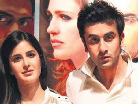 OMG, Neetu Kapoor gets moral support from son Ranbir's alleged girlfriend Katrina!