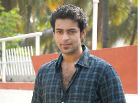 After SVSC, Srikanth Addala to direct Nagababu's son Varun