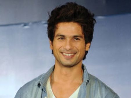 Shahid Kapoor refuses all offers by award organisers