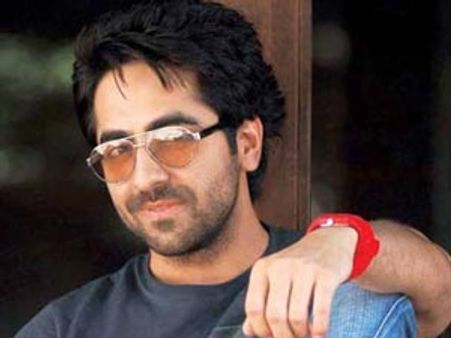 Nautanki Saala: Ayushmann doesn't want to play a typical hero