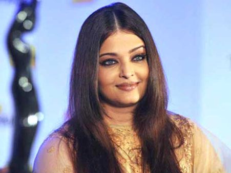 Bollywood celebs turning 40 in 2013 - Aishwarya, Malaika and more
