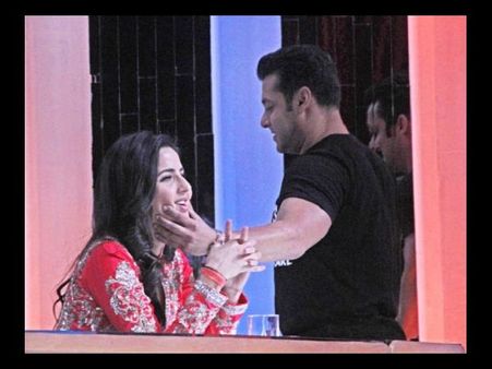 Rare and Unseen pictures of Salman Khan, Katrina Kaif's candid moments!