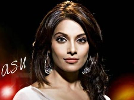 I am becoming the face of fear on big screen: Bipasha Basu
