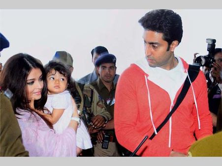 PHOTOS: Aishwarya Rai Bachchan's daughter Aaradhya spotted in Bhopal!