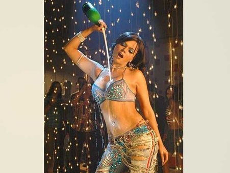 Rakhi Sawant refers to herself, Salman Khan as 'Item Bomb'