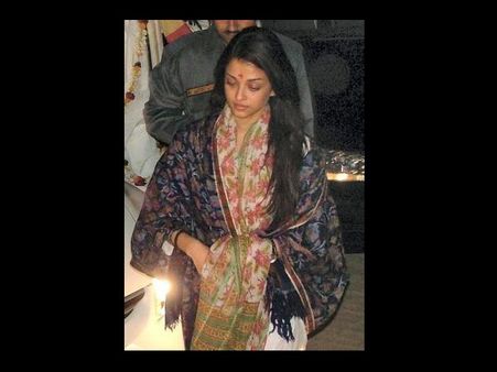 Rare Pics: Aishwarya Rai Bachchan's no makeup avatar!