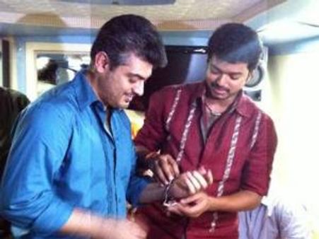 Ajith's loss, Vijay again!
