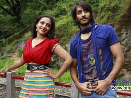 Srinagar Kitty lauds Chetan's Mynaa