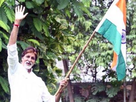 Amitabh Bachchan choked with emotions, while holding national flag