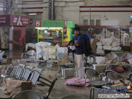 Telugu film stars laud RGV's The Attacks of 26/11