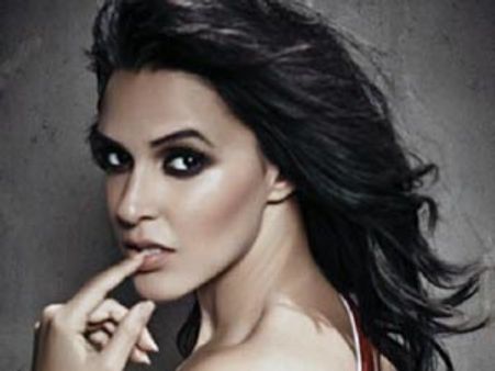Neha Dhupia in support of Live-in relationships!
