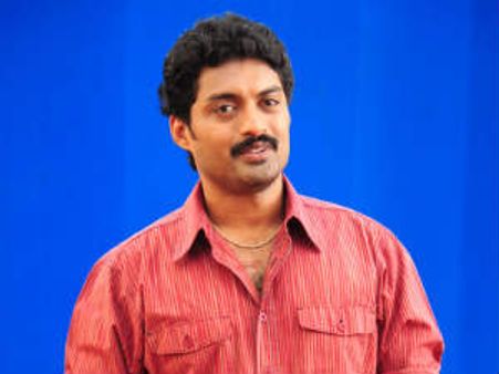 Kalyan Ram hires Avatar technicians for Om 3D
