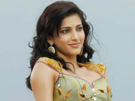 I'm part of Allu Arjun's next Telugu film: Shruti Haasan