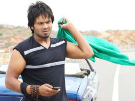 Manchu Manoj set to work with Dhenikaina Ready director