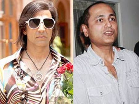 Akshay Kumar's look in Action Replayy was my fault: Vipul Shah