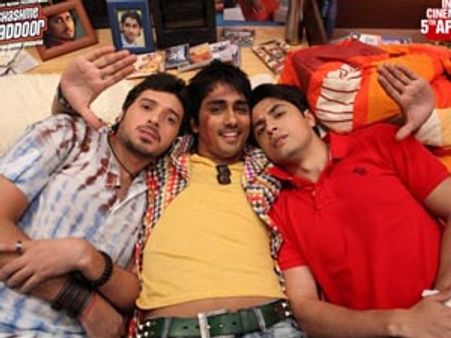 Chashme Baddoor Movie Review: David Dhawan does it this time!