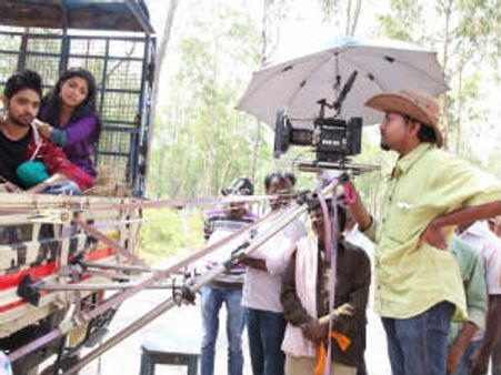 I don't like to be branded: Parari director Chaitanya