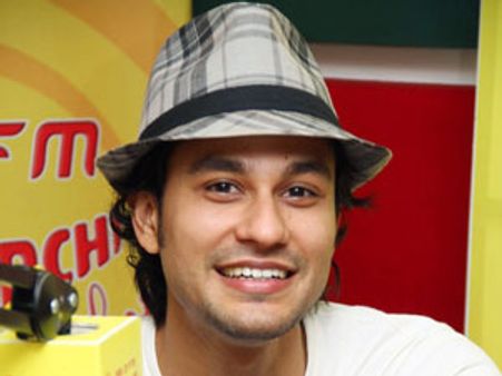 Kunal Khemu feels blessed to have Soha Ali Khan in his life