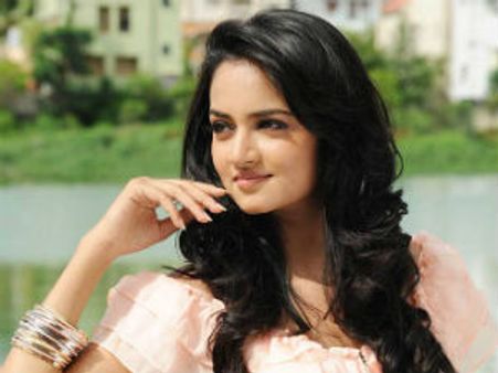 Shanvi playing a fashion design student in Adda