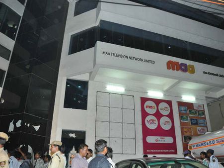 Protest against TV serial dubbing: 5 Telugu artists arrested