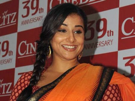 Vidya to shoot quirky music video for Ghanchakkar