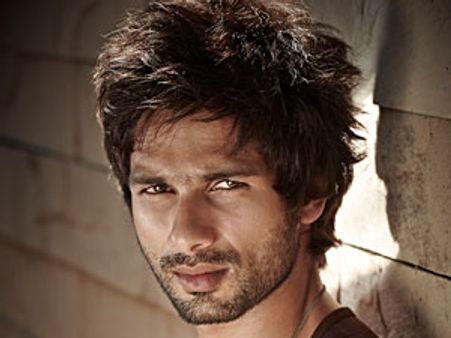 Shahid Kapoor's new look for Rambo Rajkumar