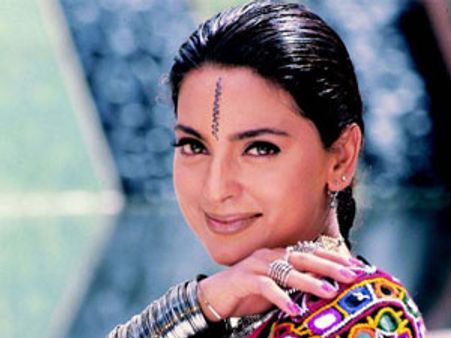 Gulaab Gang inspired by real Gulabi gang: Juhi Chawla