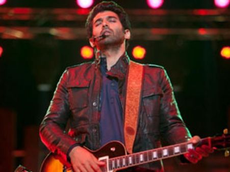 Interview: Aashiqui 2 actor Aditya Roy Kapur