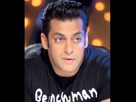 Do charity for limelight, but do it anyways, says Salman Khan
