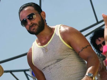 Happy to take a backseat in 'Go Goa Gone': Saif Ali Khan