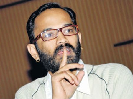 Director Guruprasad signs his third film!