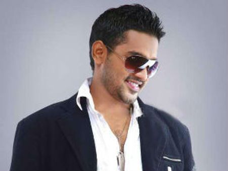 Asif Ali in a spat with police over chasing minister’s car