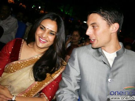 Ramya to announce her marriage soon!