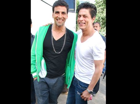 Akshay downplays Box Office battle with Shahrukh this Eid