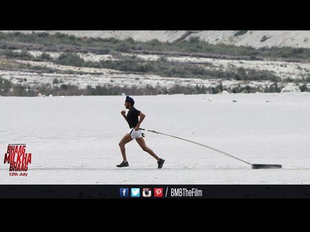 Team Bhaag Milkha Bhaag announces release of the song - Zinda