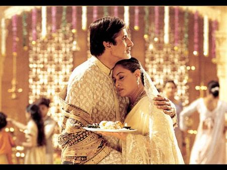 Amitabh Bachchan recalls 'lifetime' with Jaya on 40th anniversary