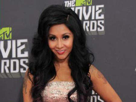 Snooki lost virginity at 14 to a 'jerk'