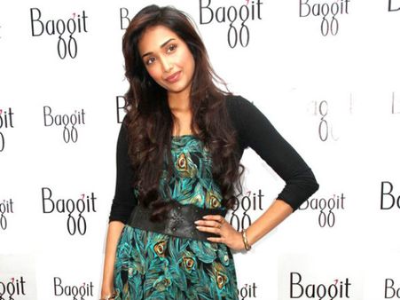 Jiah Khan suicide: Note by late actress recovered