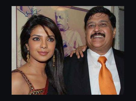 Priyanka Chopra's father dies, Bollywood stars pay condolences